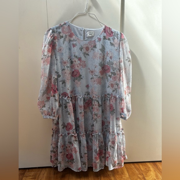 NWT - Aritzia Sunday Best Lillian dress - Picture 2 of 3